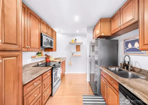 2134 Waverly Place N Seattle WA 98109