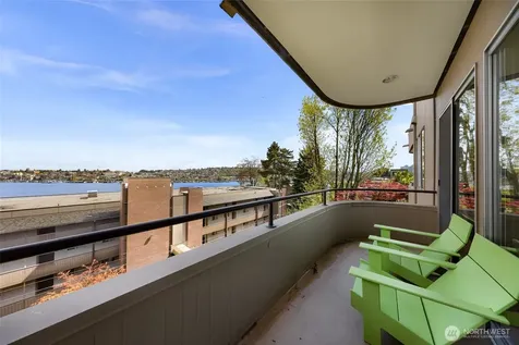 2134 Waverly Place N Seattle WA 98109