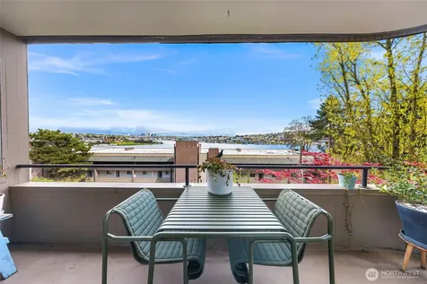 2134 Waverly Place N Seattle WA 98109