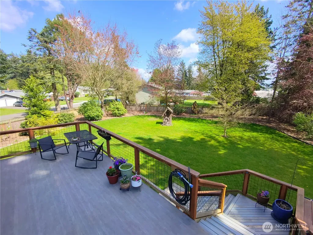 6786 La Bello Drive Lynden WA 98264
