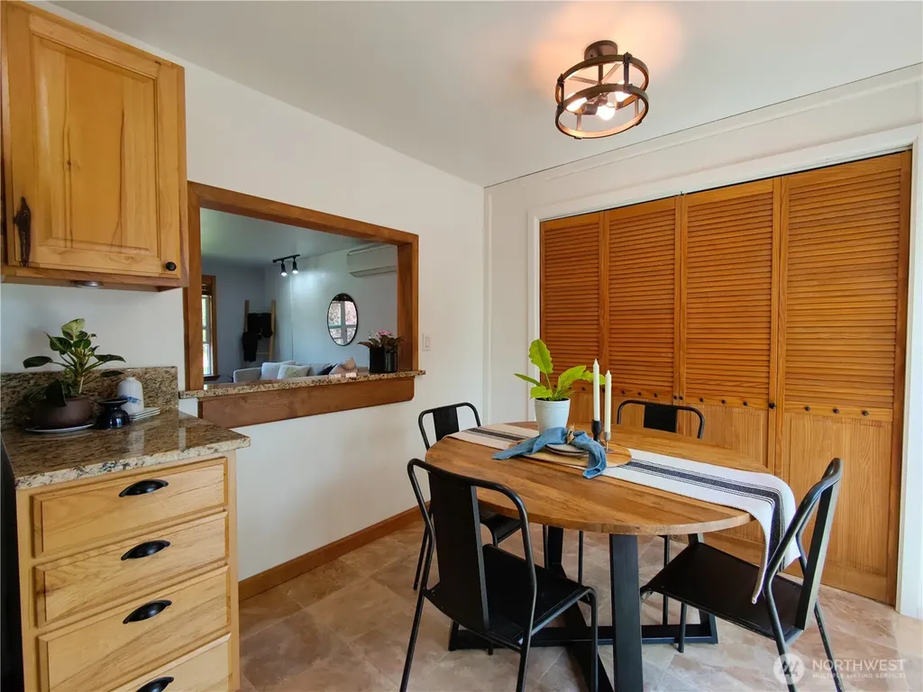 6786 La Bello Drive Lynden WA 98264