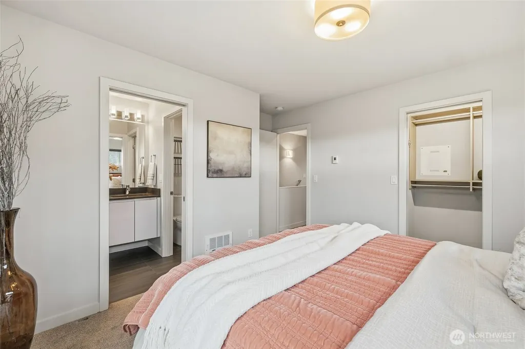 1523 NW 64th Street Seattle WA 98107