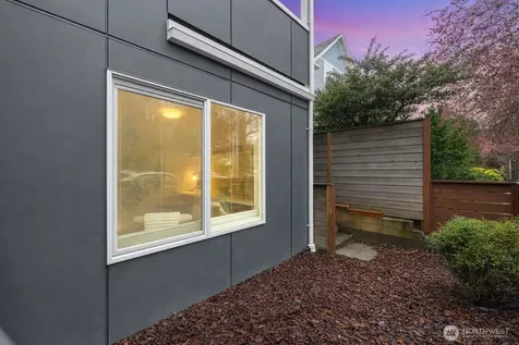 1523 NW 64th Street Seattle WA 98107