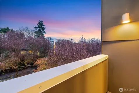 1523 NW 64th Street Seattle WA 98107
