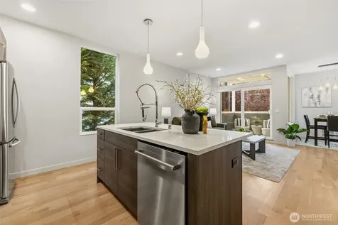 1523 NW 64th Street Seattle WA 98107