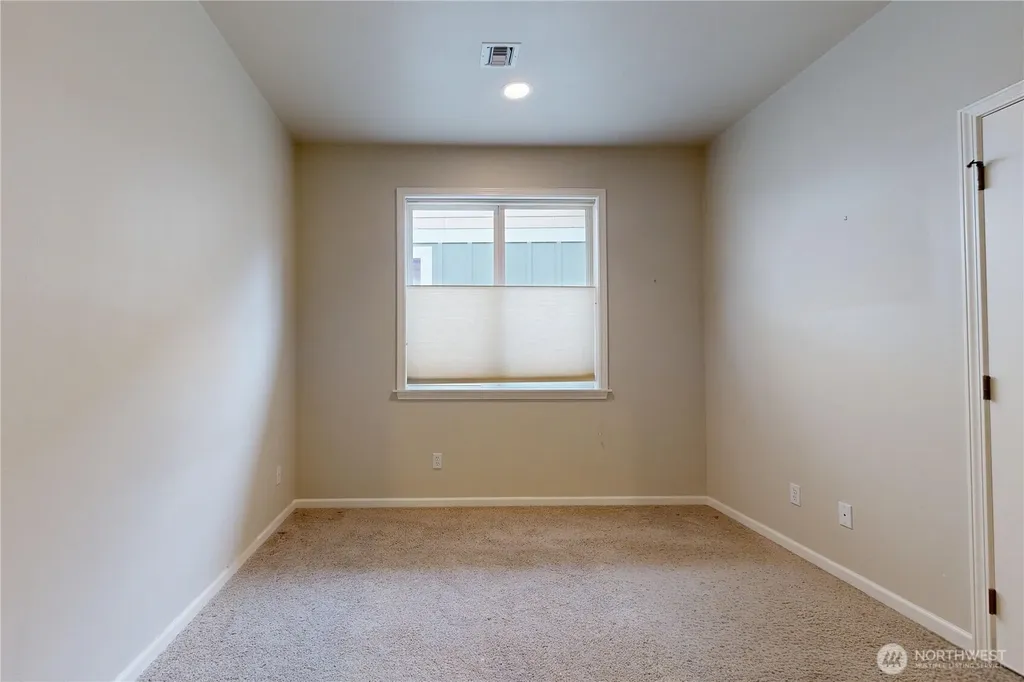 950 SE Creekside Drive College Place WA 99324
