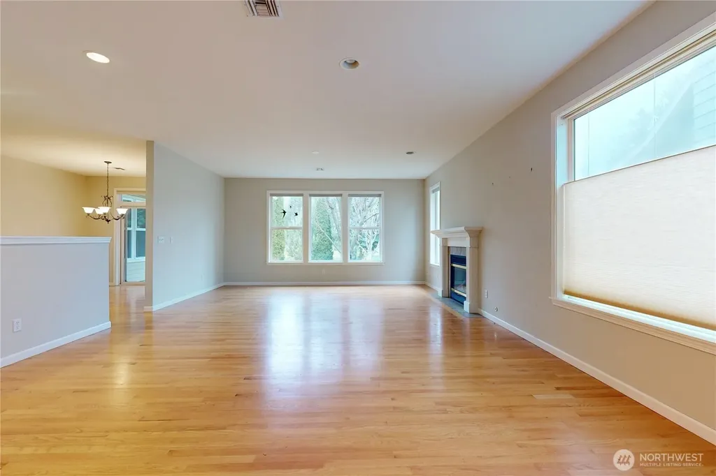 950 SE Creekside Drive College Place WA 99324