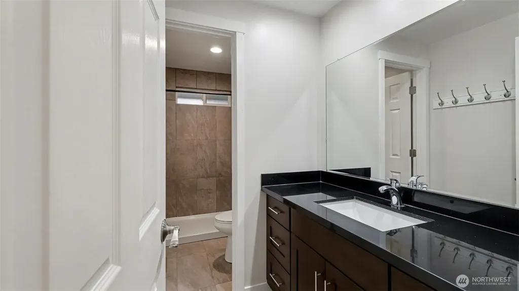 2200 NE 12th Renton WA 98056