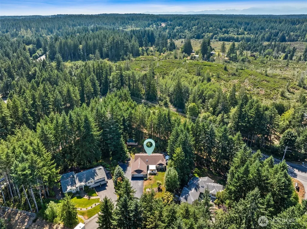 1094 SW Depot Court Port Orchard WA 98367