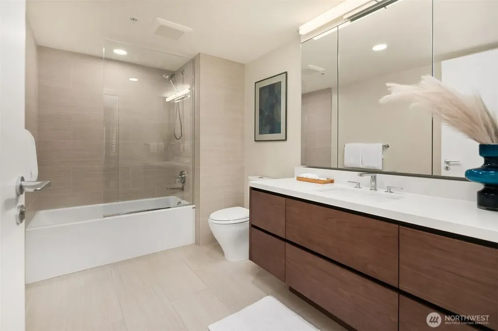 121 Stewart Street Seattle WA 98101