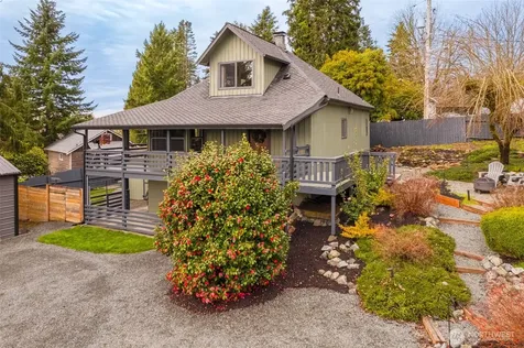 25710 Pacific Street Black Diamond WA 98010