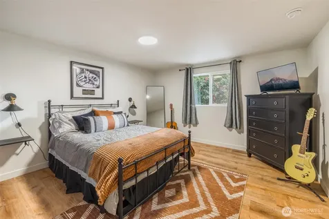 25710 Pacific Street Black Diamond WA 98010