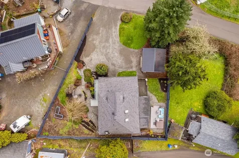 25710 Pacific Street Black Diamond WA 98010