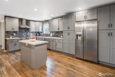 25710 Pacific Street Black Diamond WA 98010