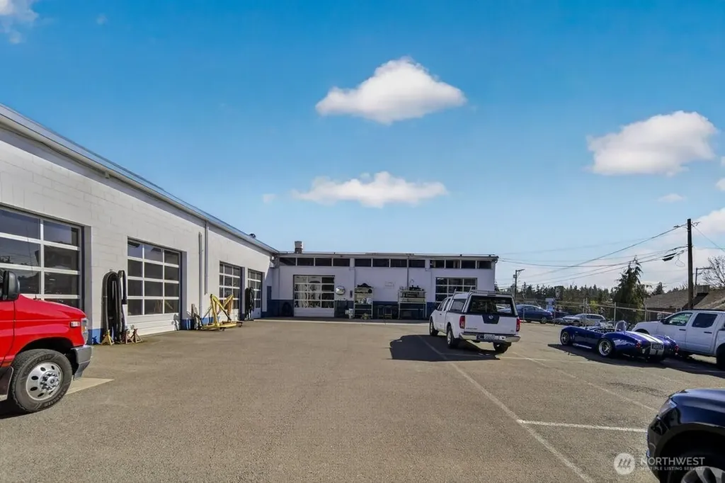 4829 196th Street SW Lynnwood WA 98036