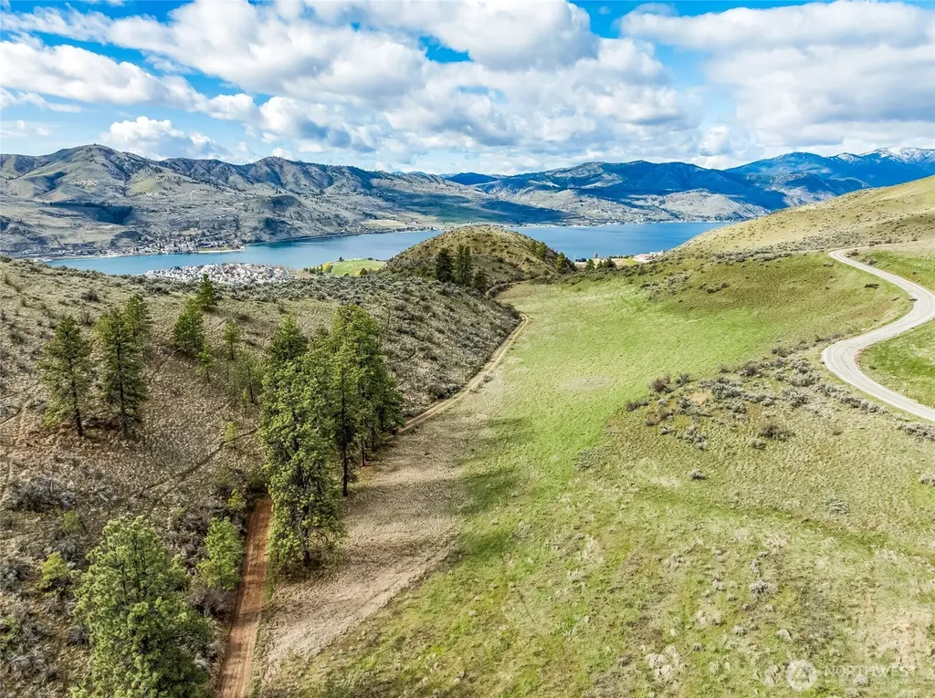 0 Skyfall Lane Chelan WA 98816