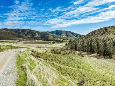 0 Skyfall Lane Chelan WA 98816
