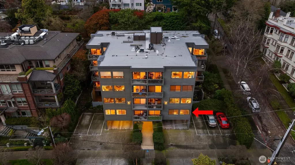 654 W Olympic Place Seattle WA 98119