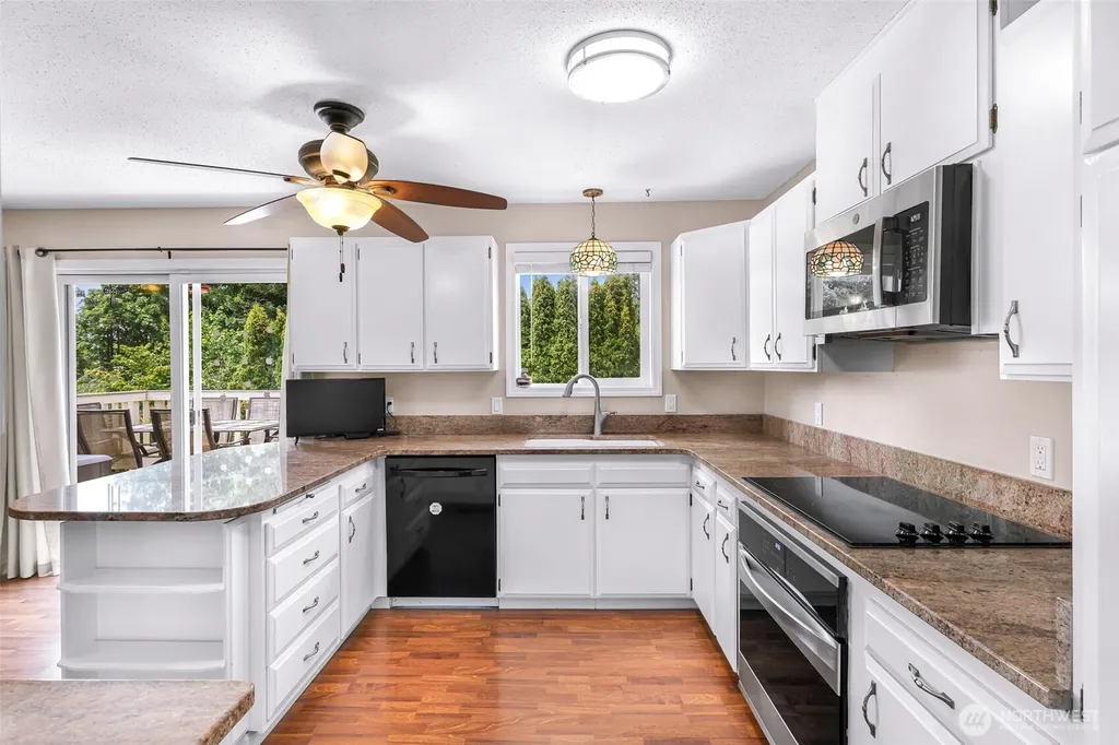 2721 Mcleod Road Bellingham WA 98225