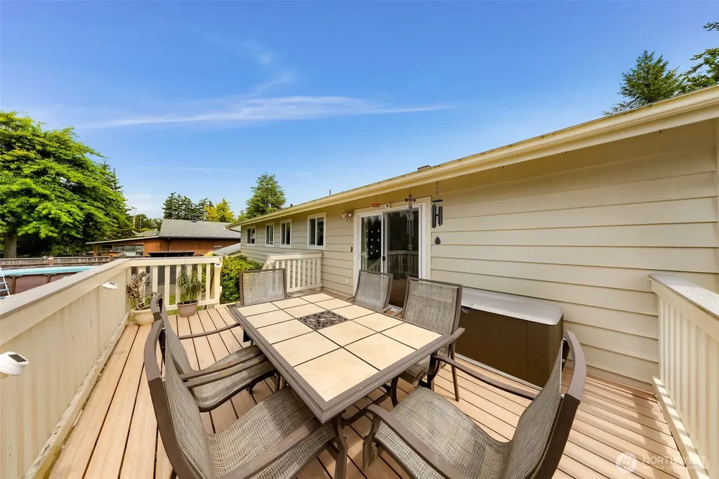 2721 Mcleod Road Bellingham WA 98225