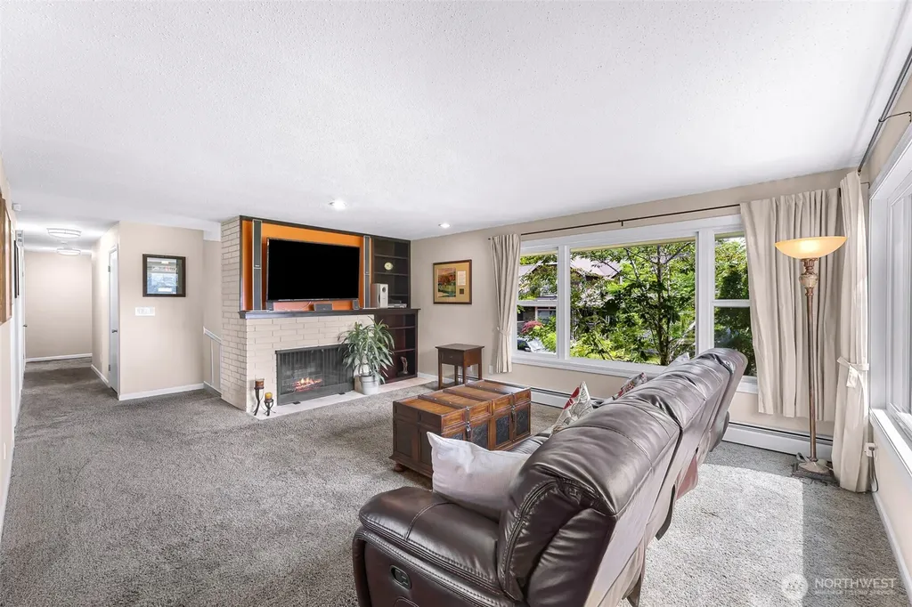 2721 Mcleod Road Bellingham WA 98225