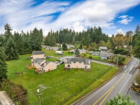 9605 52nd Avenue Ct E Puyallup WA 98373