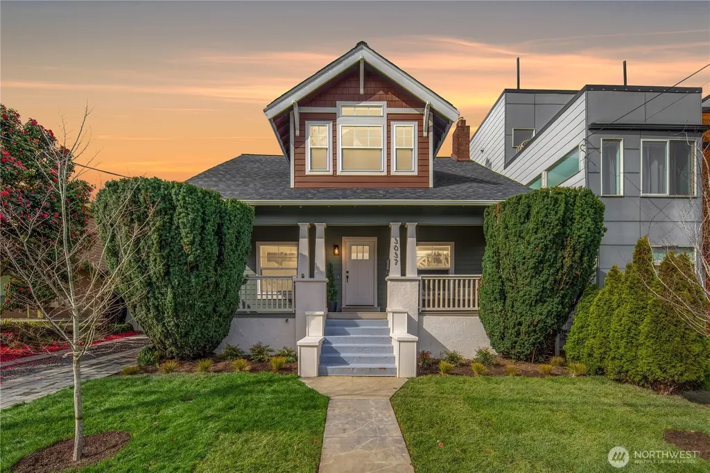3037 21st Avenue W Seattle WA 98199