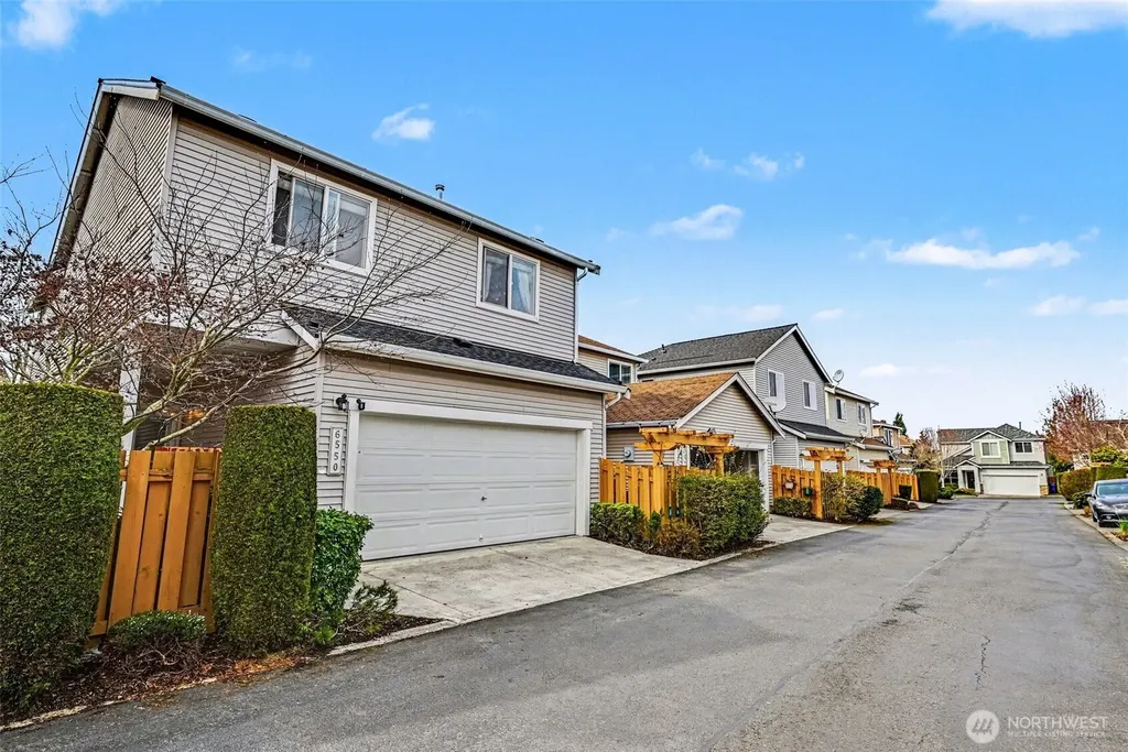6650 Francis Avenue SE Auburn WA 98092