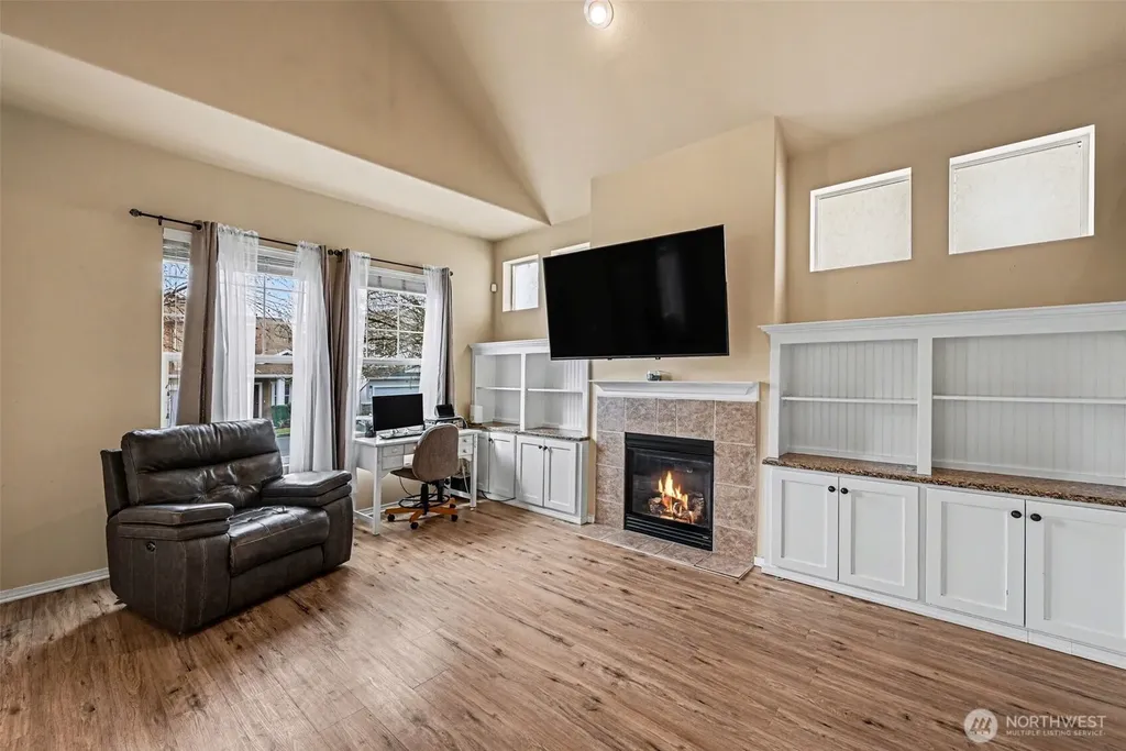 6650 Francis Avenue SE Auburn WA 98092