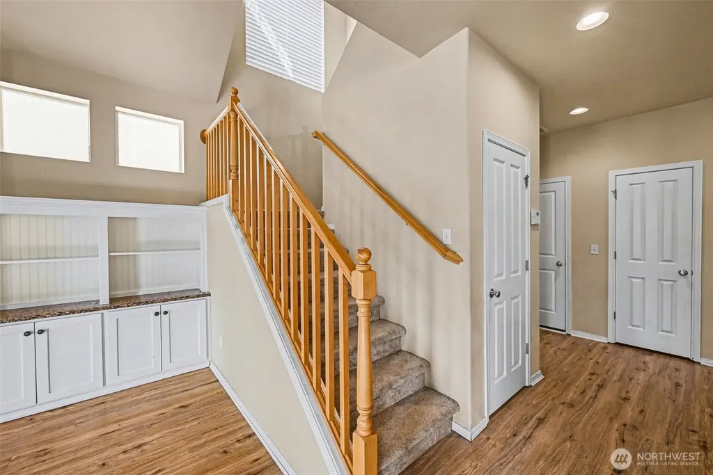 6650 Francis Avenue SE Auburn WA 98092