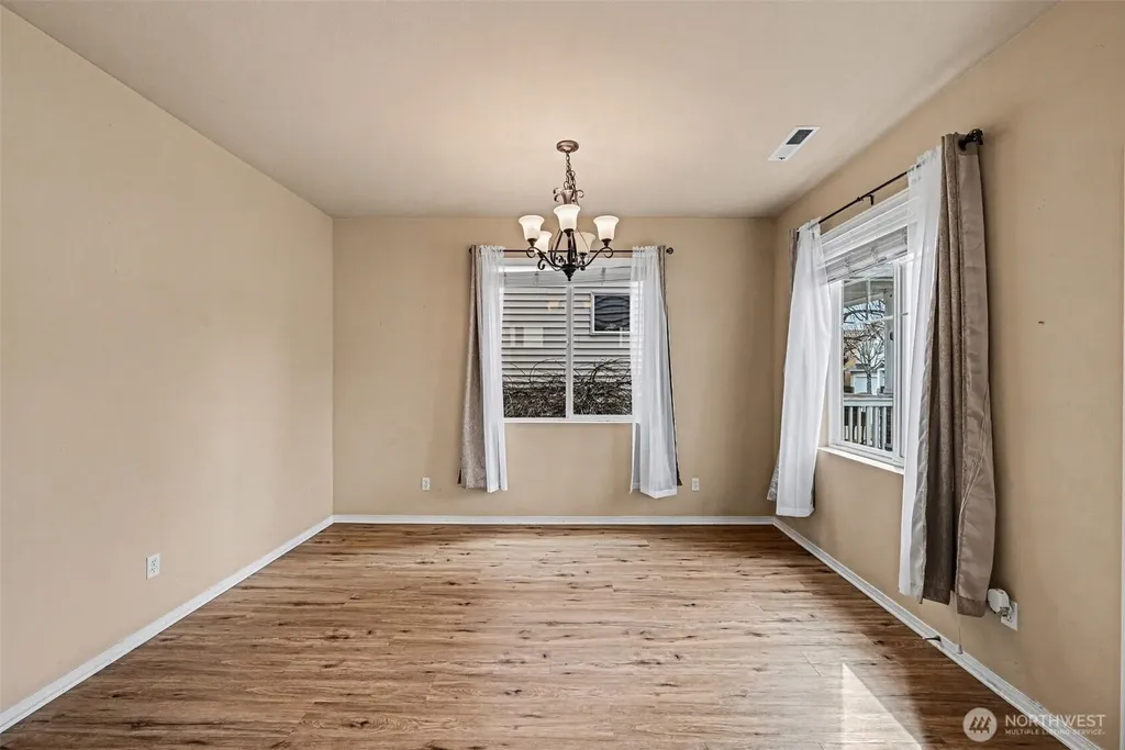 6650 Francis Avenue SE Auburn WA 98092