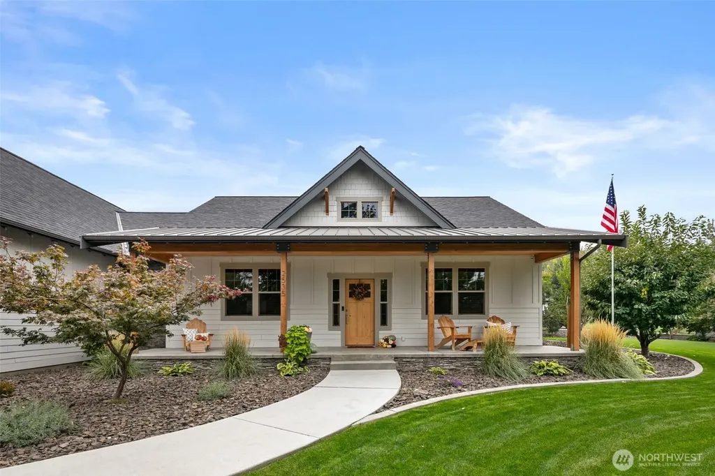 2535 Tuscany Lane Malaga WA 98828