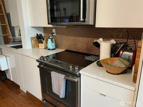 417 E Pine Street Seattle WA 98122