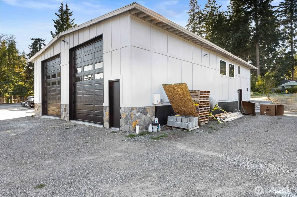 7415 100th Street E Puyallup WA 98373