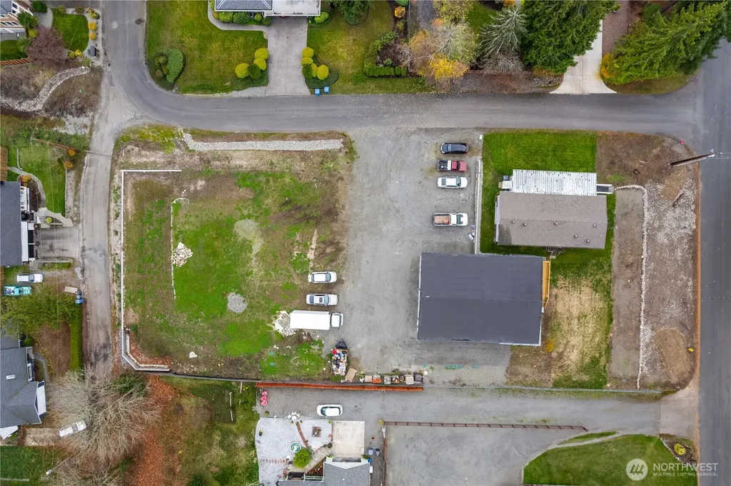 7415 100th Street E Puyallup WA 98373