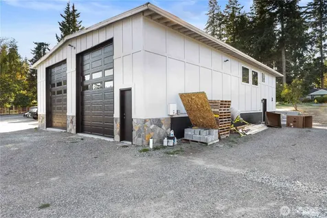 7415 100th Street E Puyallup WA 98373