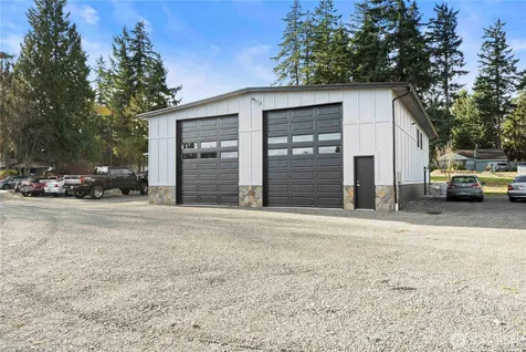7415 100th Street E Puyallup WA 98373