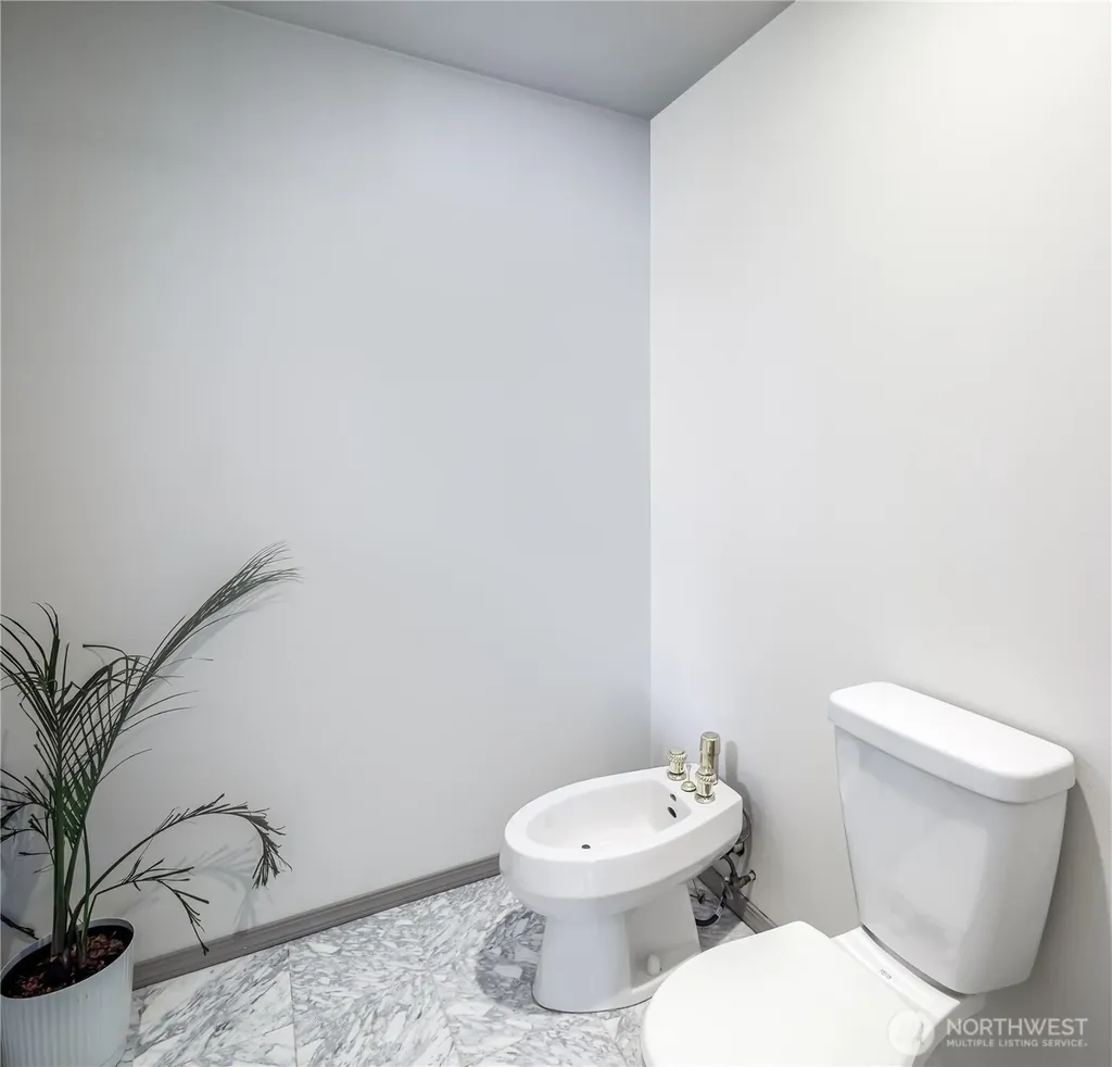 17714 Kingfisher Cove Lane Mount Vernon WA 98274