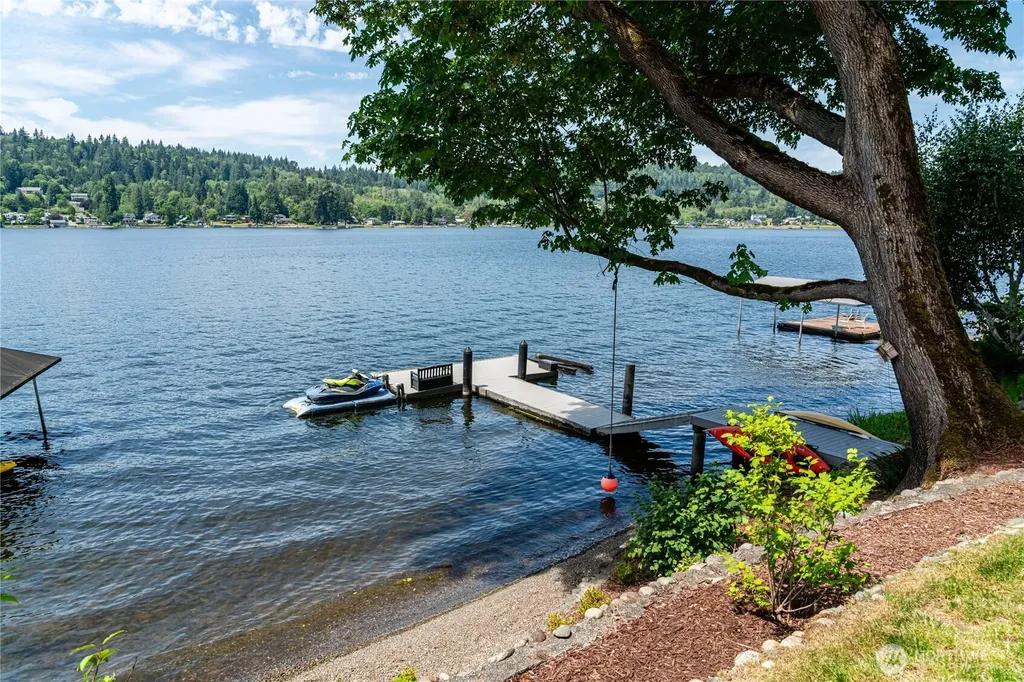 17714 Kingfisher Cove Lane Mount Vernon WA 98274