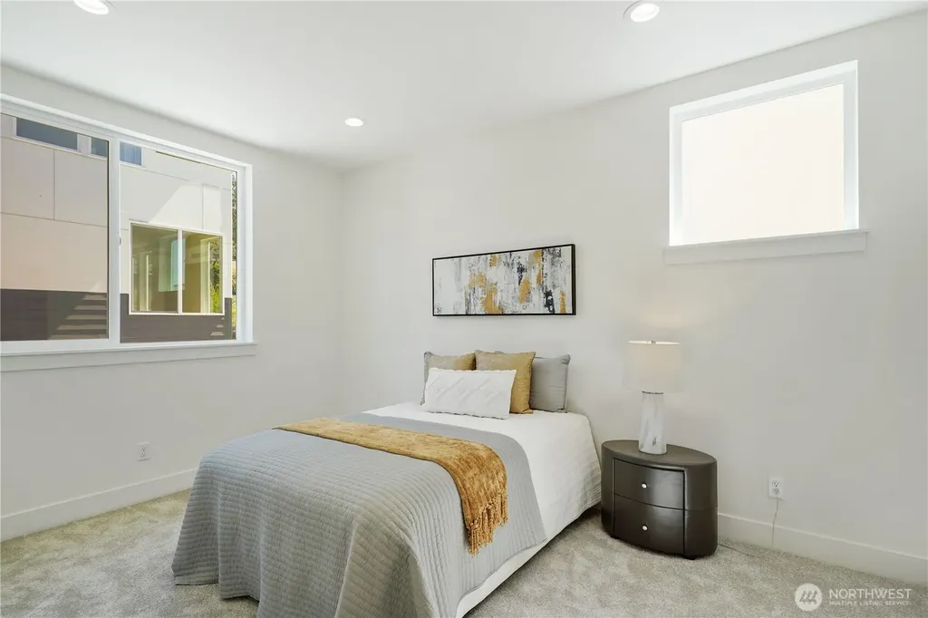 9013 14th Avenue SW Seattle WA 98106