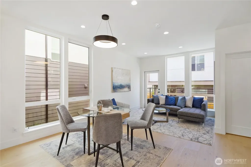9013 14th Avenue SW Seattle WA 98106