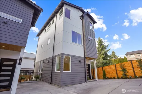 9013 14th Avenue SW Seattle WA 98106