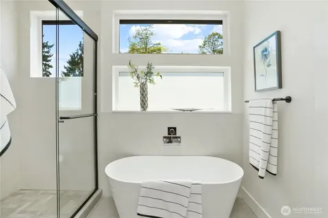 9013 14th Avenue SW Seattle WA 98106