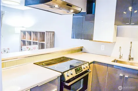 3838 Lake Washington Boulevard SE Bellevue WA 98006