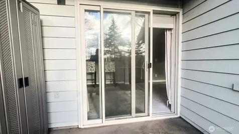 3838 Lake Washington Boulevard SE Bellevue WA 98006