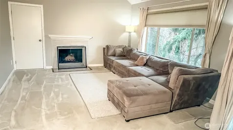 3838 Lake Washington Boulevard SE Bellevue WA 98006
