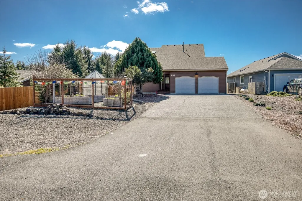 257 Chaparral Street SE Ocean Shores WA 98569