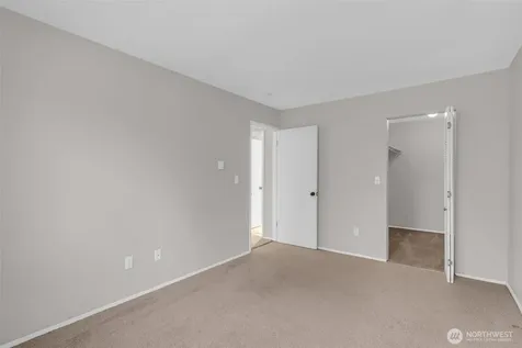 6105 N 16th Street Tacoma WA 98406
