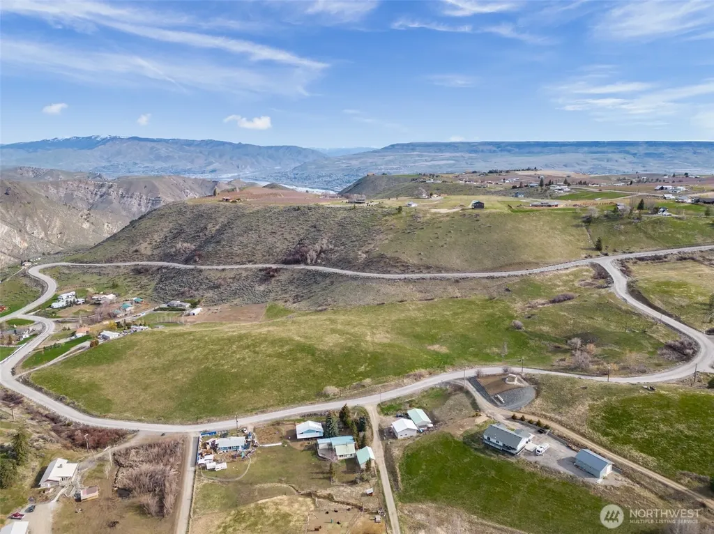 5 Wheeler Hill Road Wenatchee WA 98801