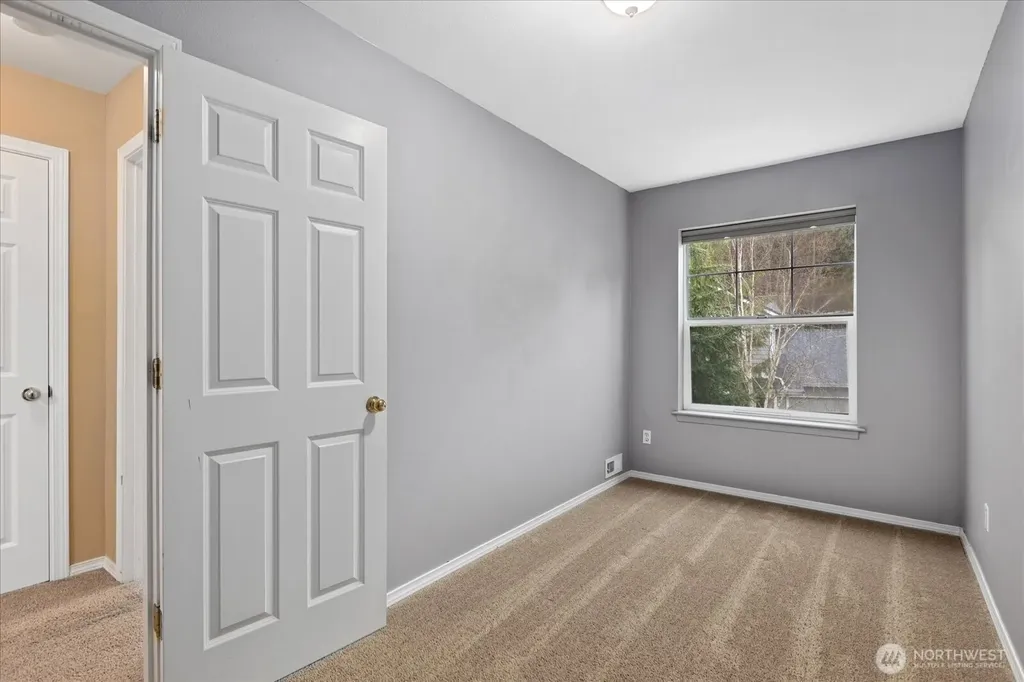 5300 Glenwood Avenue Everett WA 98203